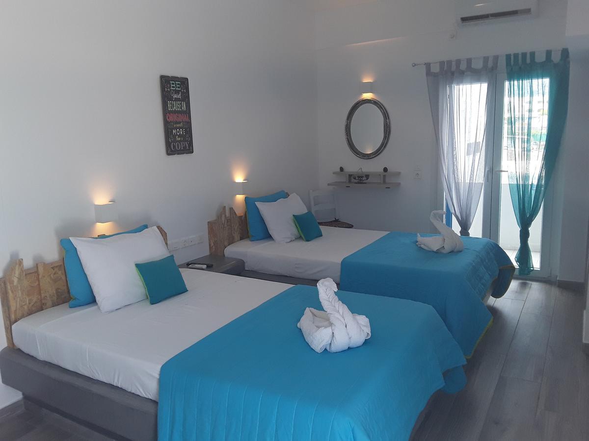 Azalea Hotel Kamári Екстериор снимка